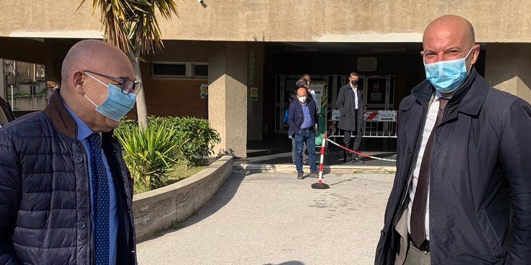 Urbani visita l’ospedale di Trebisacce. Mundo: «Giornata storica»