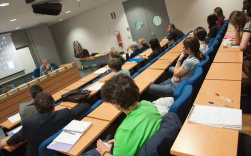 Unical verso la copertura totale delle borse di studio