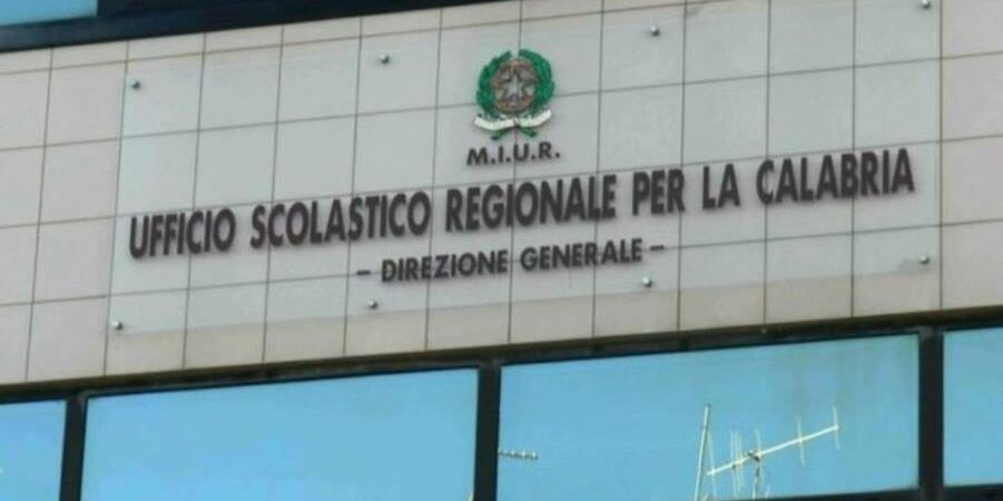 Diplomi falsi, indagata anche la direttrice dell’Ufficio scolastico regionale – VIDEO