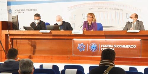 cam com piano fabbisognio