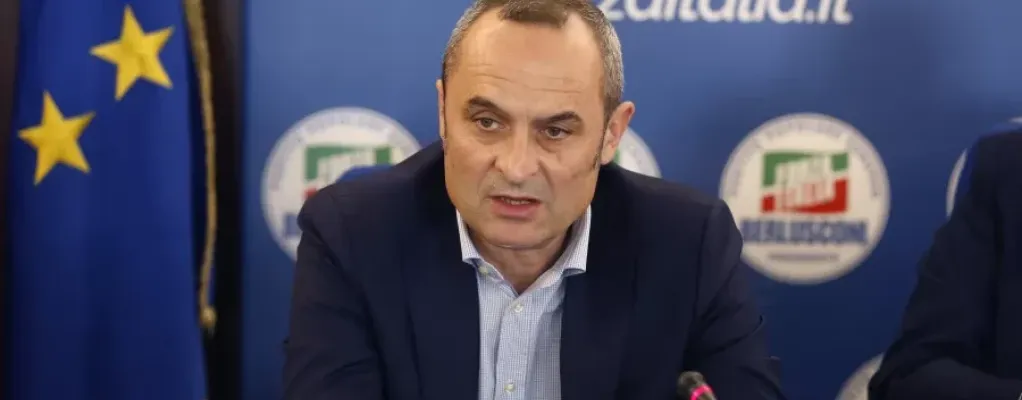 Forza Italia, Costa nuovo capogruppo alla Camera