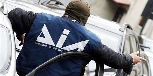 ‘Ndrangheta leader nel traffico di droga, legami con politici e imprese. Il rapporto della Dia