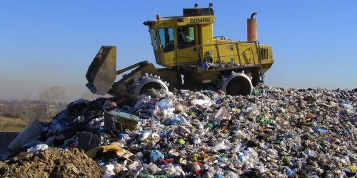 discarica-rifiuti-Calabria