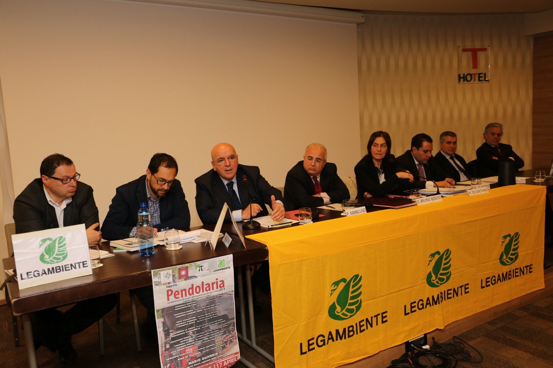 Trasporti, Oliverio: ripensare i collegamenti con la Calabria