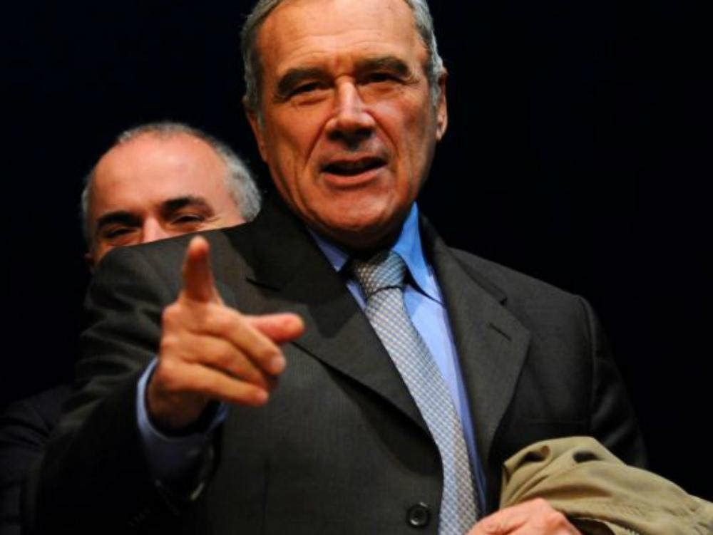 Grasso telefona al maresciallo Marino: «Grazie, a nome dei cittadini onesti»