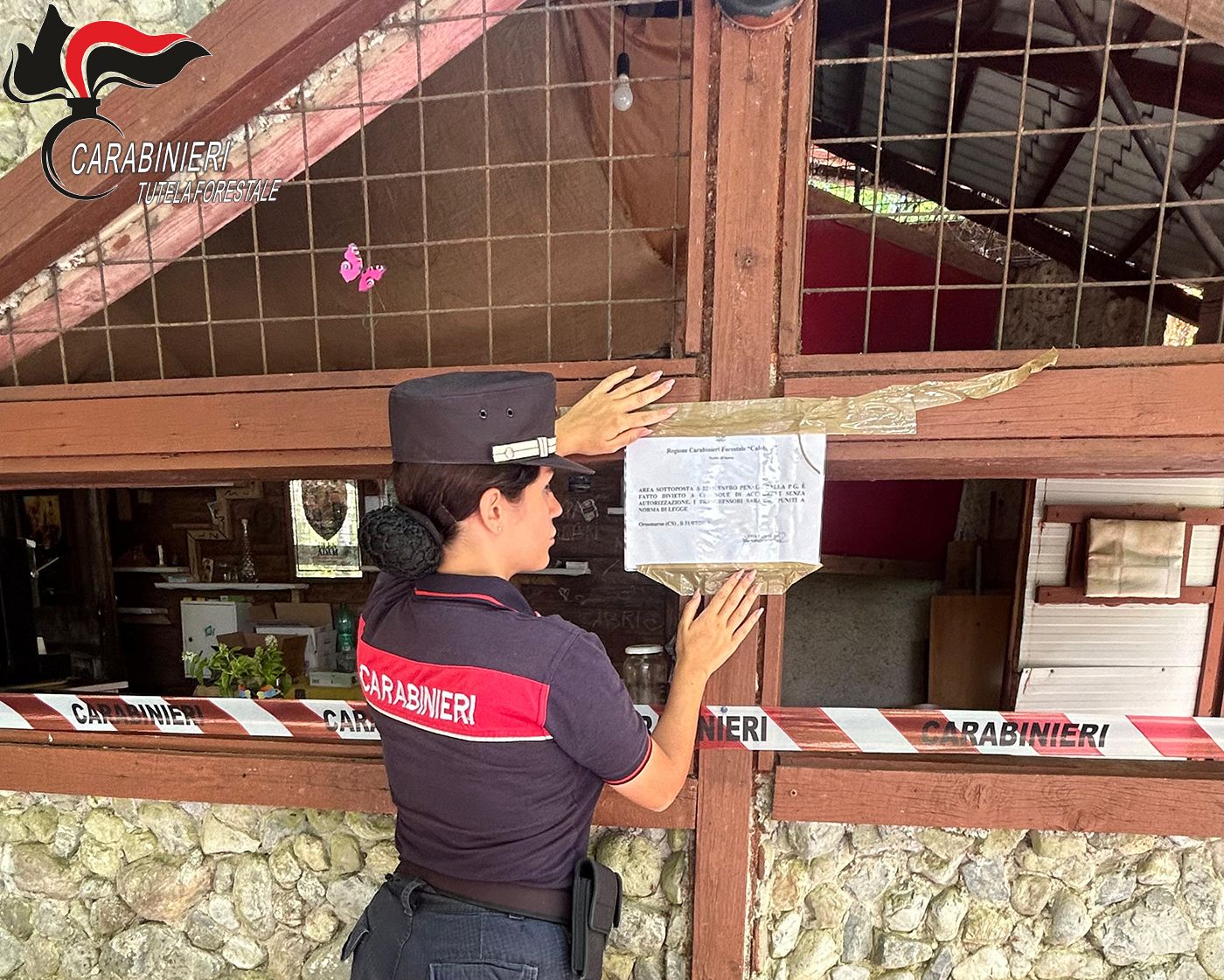 Carenze igienico sanitarie, abusivismo e violazioni ambientali: sequestrato un ristorante-bar