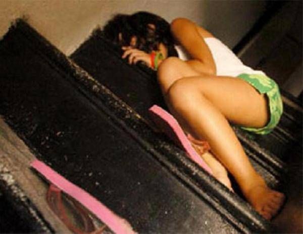 Minorenne violentata a Locri