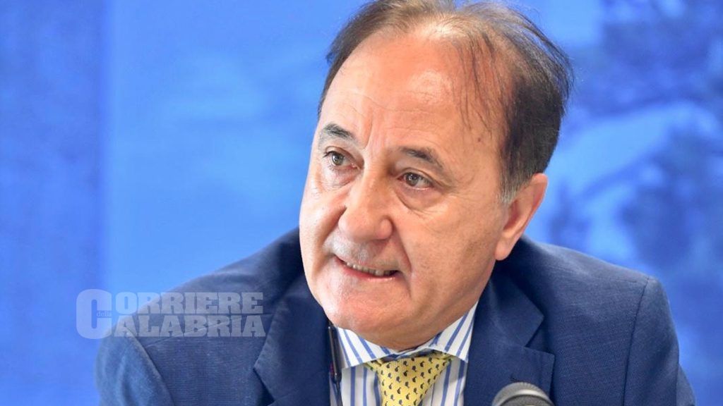 L’Asp di Catanzaro adotta il bilancio 2024, si riducono i debiti