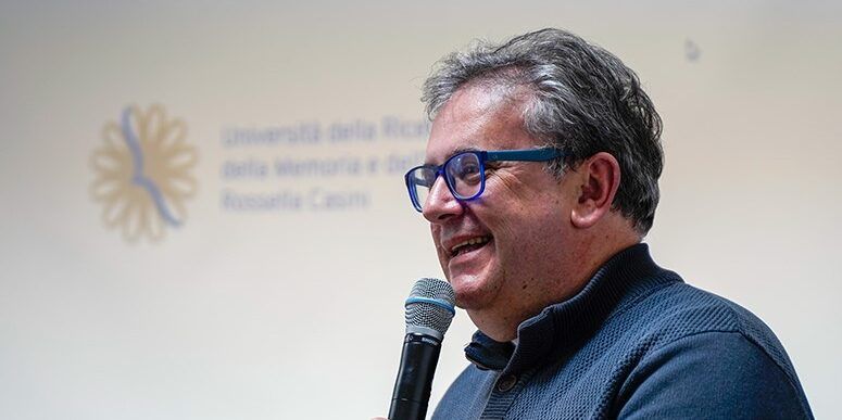 Don Ennio Stamile tra gli scrittori finalisti al Premio IusArteLibri “Il Ponte della Legalità”