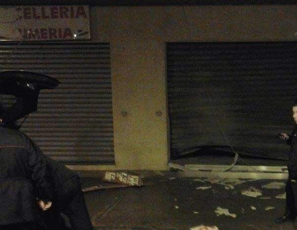 Serra, bomba a una macelleria in pieno centro