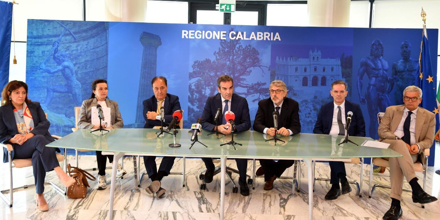 Dipartimento Salute, Asp, Azienda Zero: per Occhiuto il gioco a incastro delle nomine