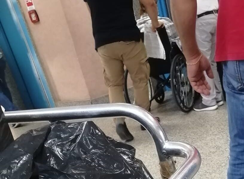 Ospedale Lamezia, «funzionano solo due ascensori dove si trasportano sia pazienti che spazzatura»