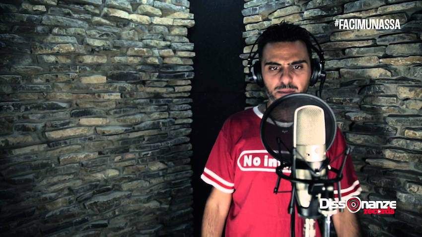 Dialetto e reggae, la scommessa di Kumpa Kreo