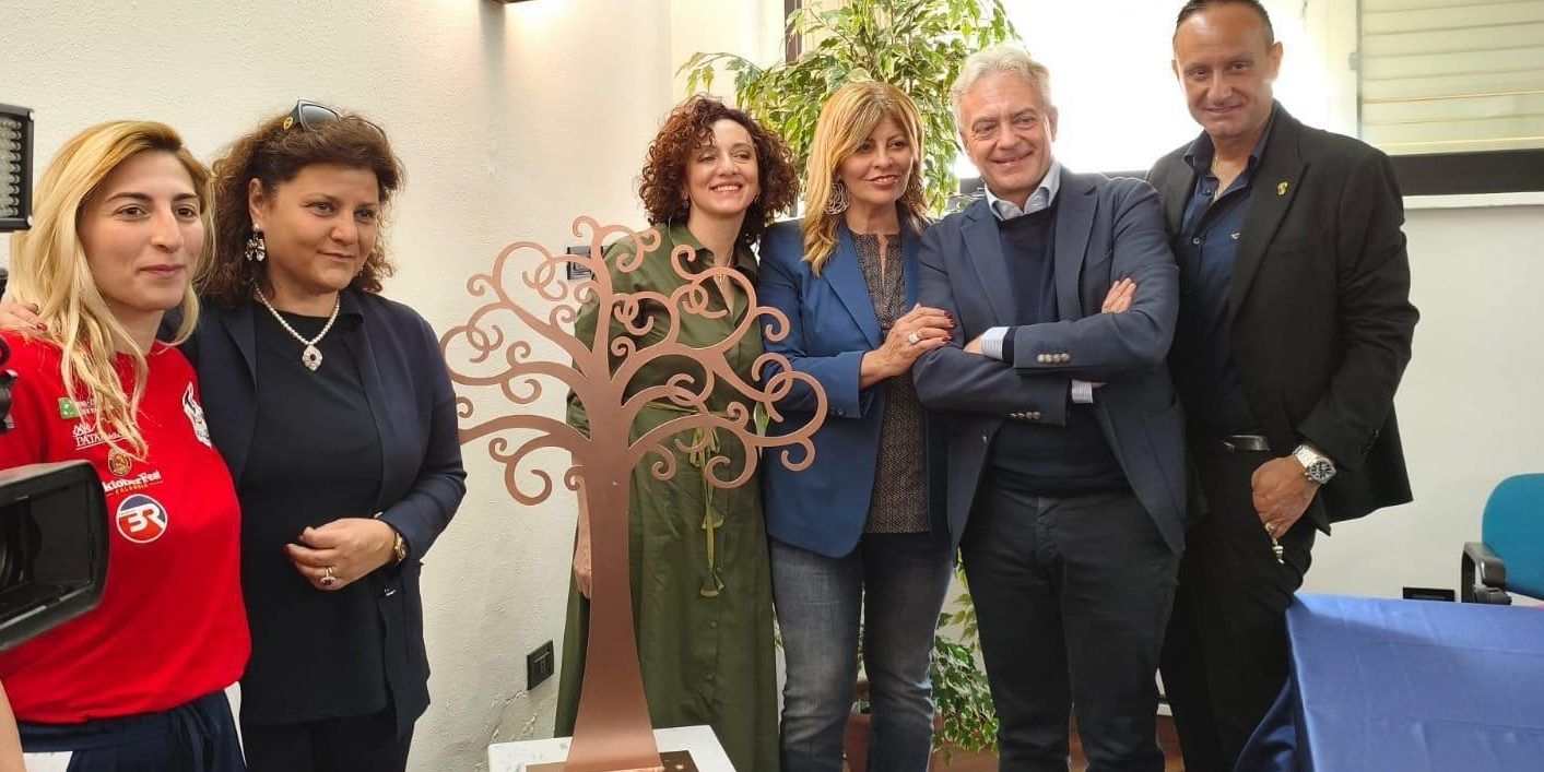 Festa della Mamma: all’Ospedale di Castrovillari l’iniziativa “Doniamo l’Albero della Vita”