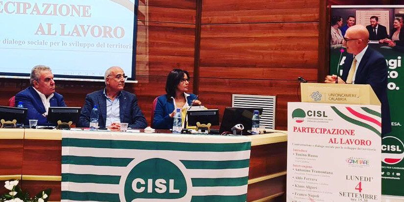 Napoli: giusta la proposta della Calabria come hub energetico del Mediterraneo