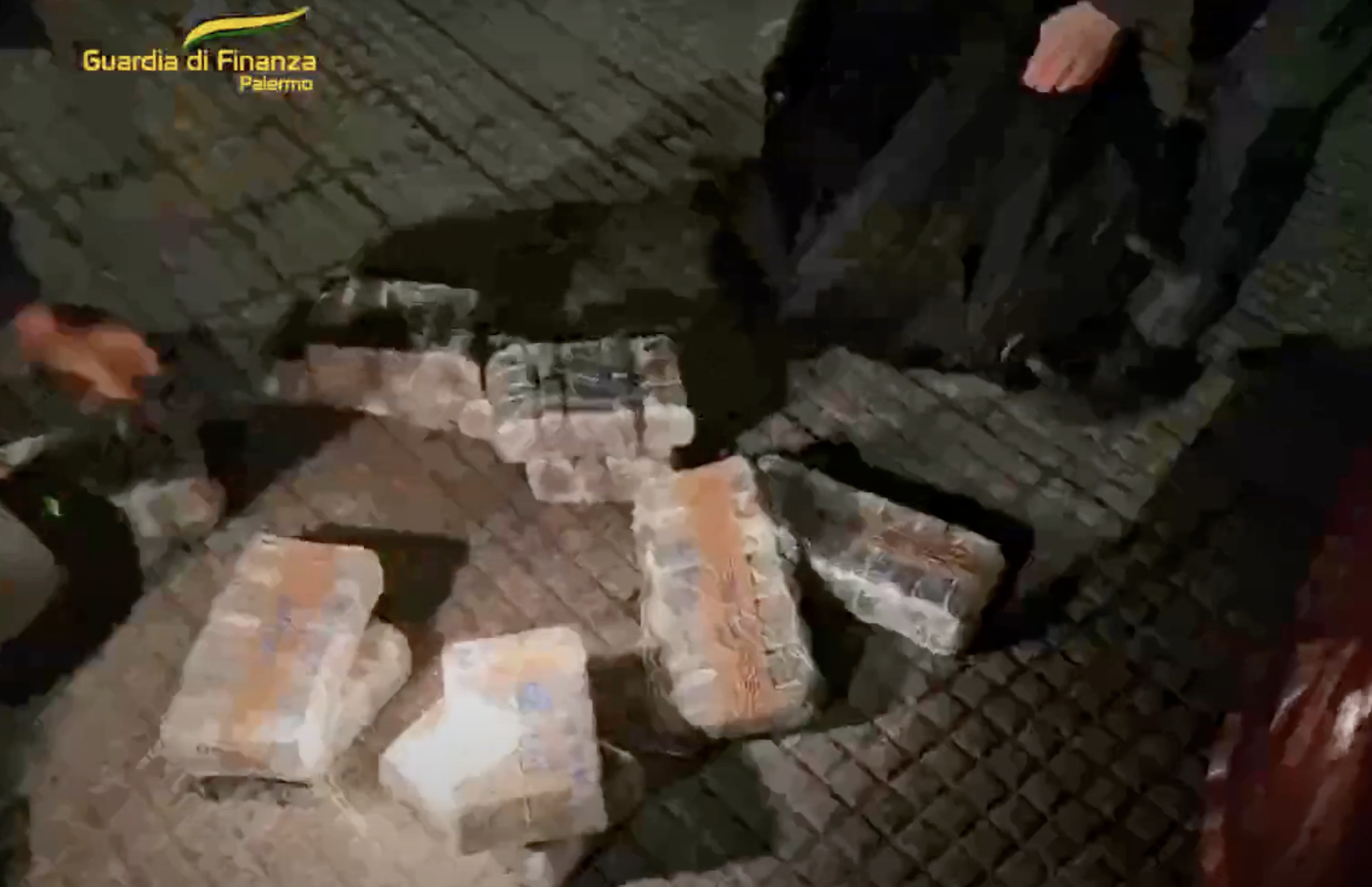 Traffico di cocaina dalla Calabria a Palermo, fissato l’interrogatorio di garanzia per i tre reggini coinvolti