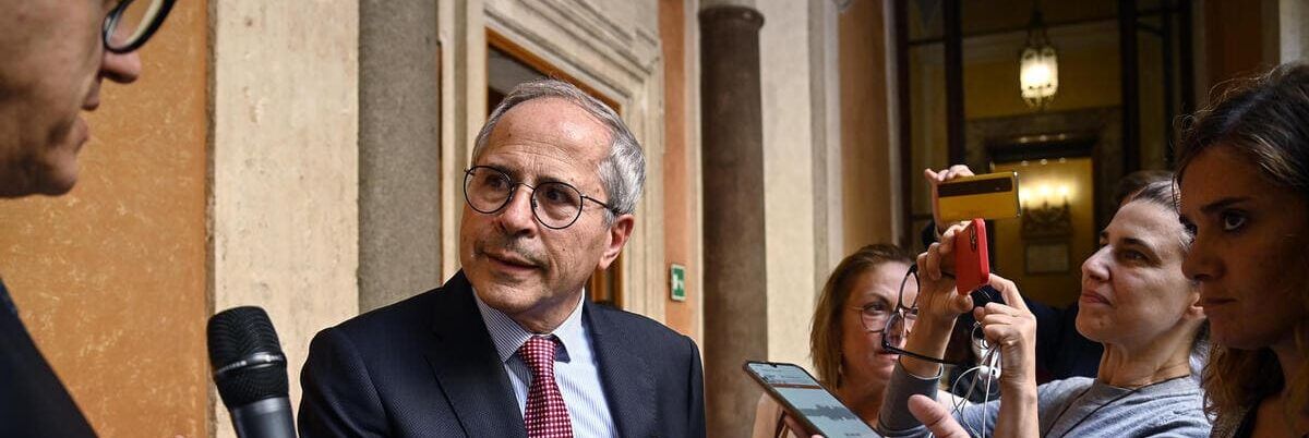 Scontro sui tamponi, Crisanti lascia l’università di Padova