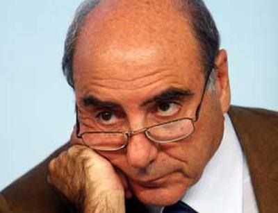 Catanzaro, Loiero studia da sindaco