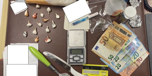 foto stupe sequestrato 2 con logo