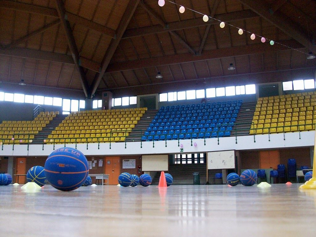 "Palamilone" di Crotone, il Comune "sfratta" il consorzio sportivo