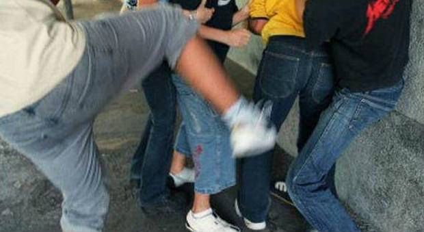 Rissa e minacce, tre denunce a Crotone