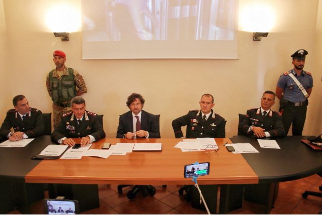 Conti bancari hackerati, «110 "sprovveduti" rischiano l'accusa di riciclaggio»