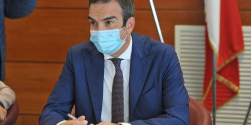 roberto occhiuto giunta regionale