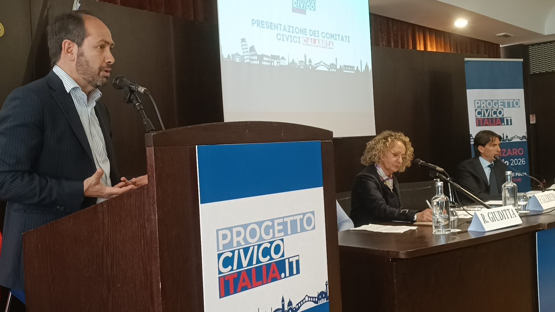 «Il civismo travolge i partiti tradizionali, il centrosinistra calabrese è senza guida»