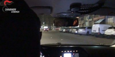 Cosenza, esplosi colpi di pistola nello spazio che ospita l’autostazione