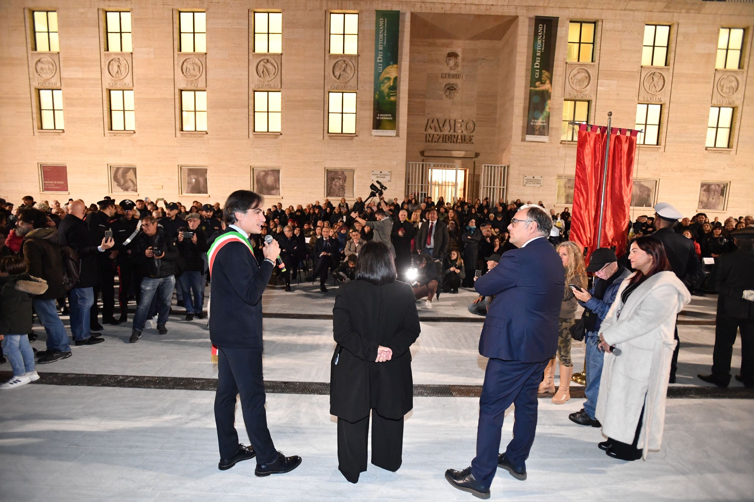 Reggio Calabria si riappropria di piazza De Nava: così il museo archeologico avrà il suo “proscenio”