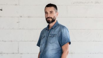 Il cosentino Francesco Aiello vince il prestigioso Premio Sonego: «La provincia è uno stato dell’animo»