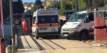 Incendio a Vibo Valentia nei pressi del Liceo scientifico, intervengono i Vigili del Fuoco – FOTO