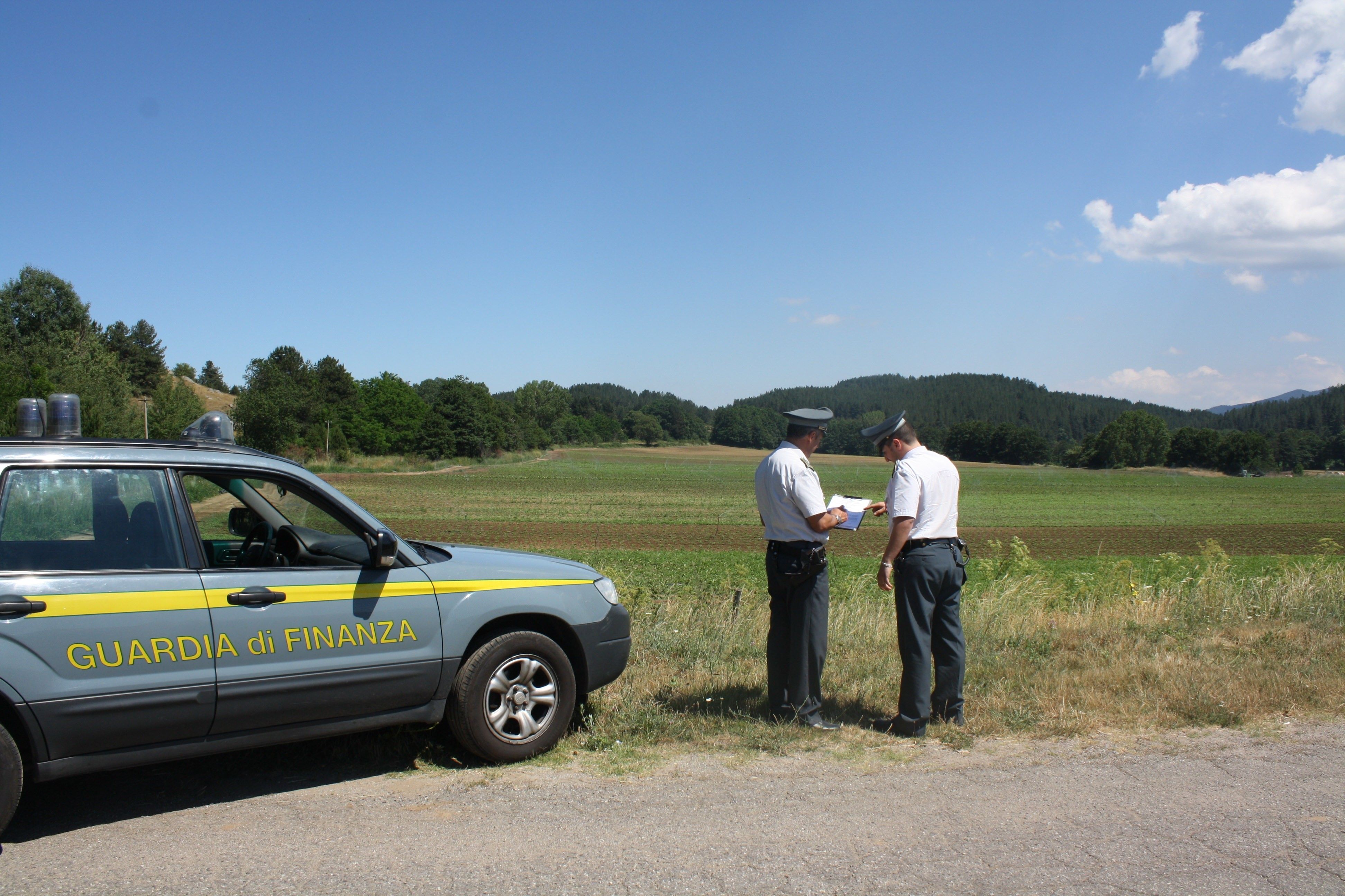 Operai "fantasma", scoperta frode all'Inps da 500mila euro
