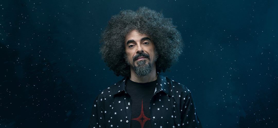 Caparezza rinvia l’evento a Catanzaro: «Ho avuto un problema che mi costringe a fare controlli immediati»