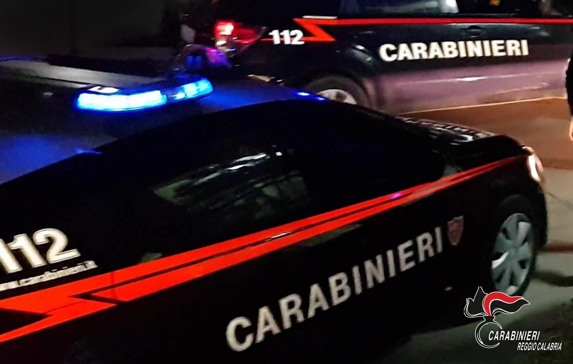 Palmi, due arresti per l’incendio al Sunset. Alla base del gesto l’ingresso negato (senza fare la fila)