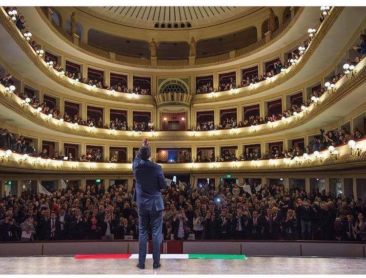 Renzi a Reggio: «La Calabria ha bisogno di cambiare» – FOTOGALLERY