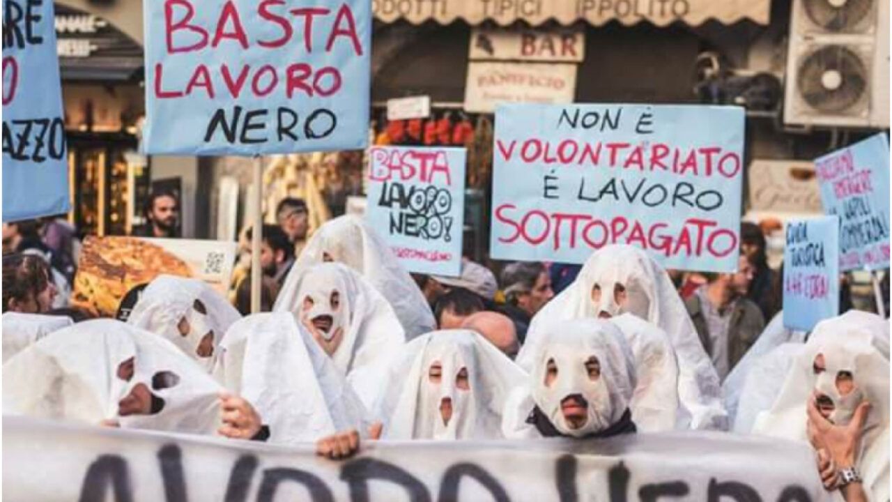 Record in Calabria di lavoratori irregolari: oltre un quinto
