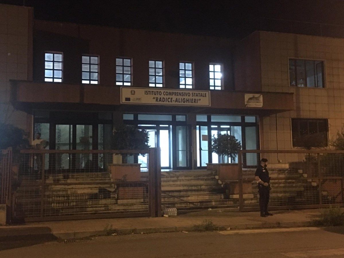 Migranti a Reggio, scoppia la protesta ad Arghillà