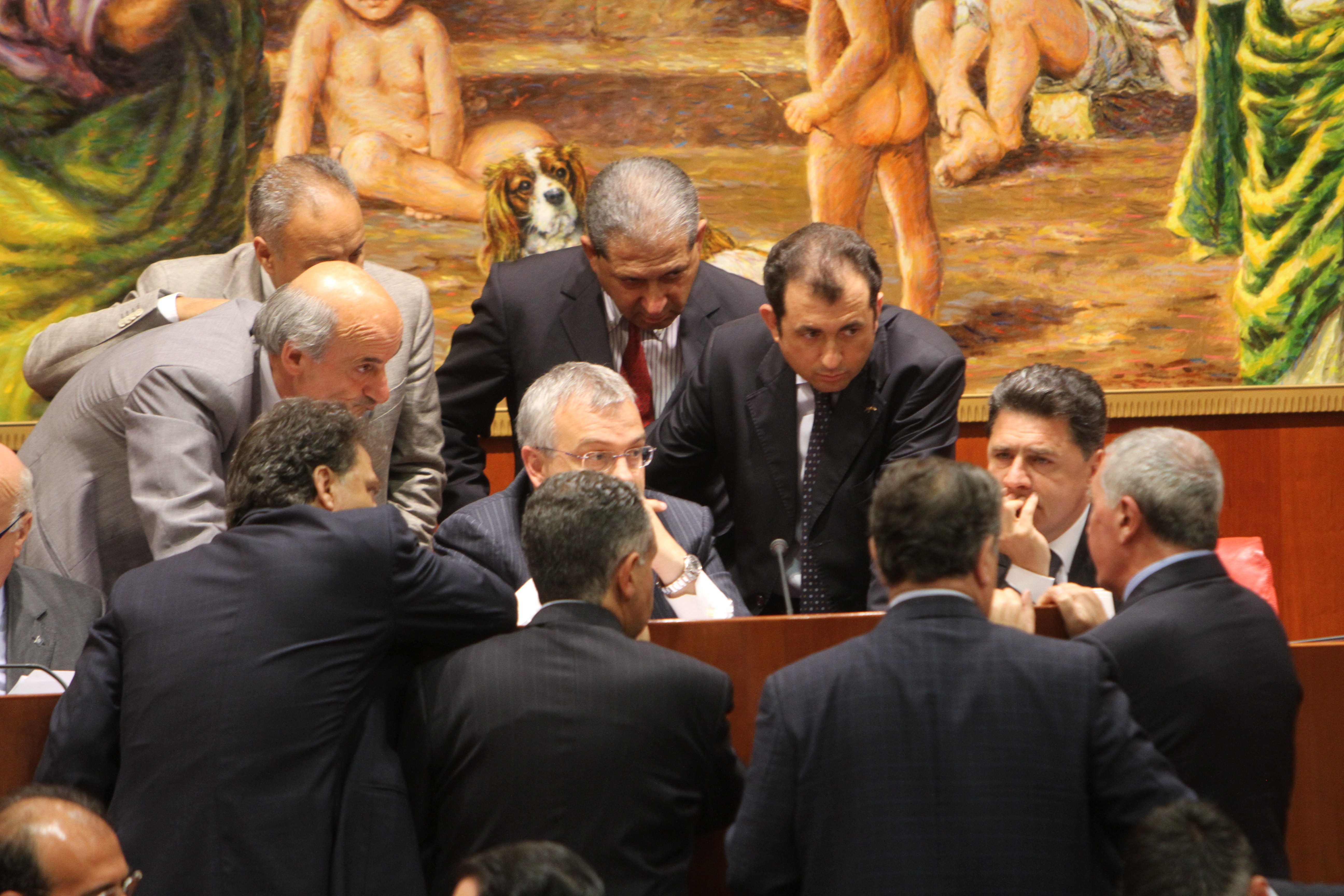 Roma boccia la legge elettorale