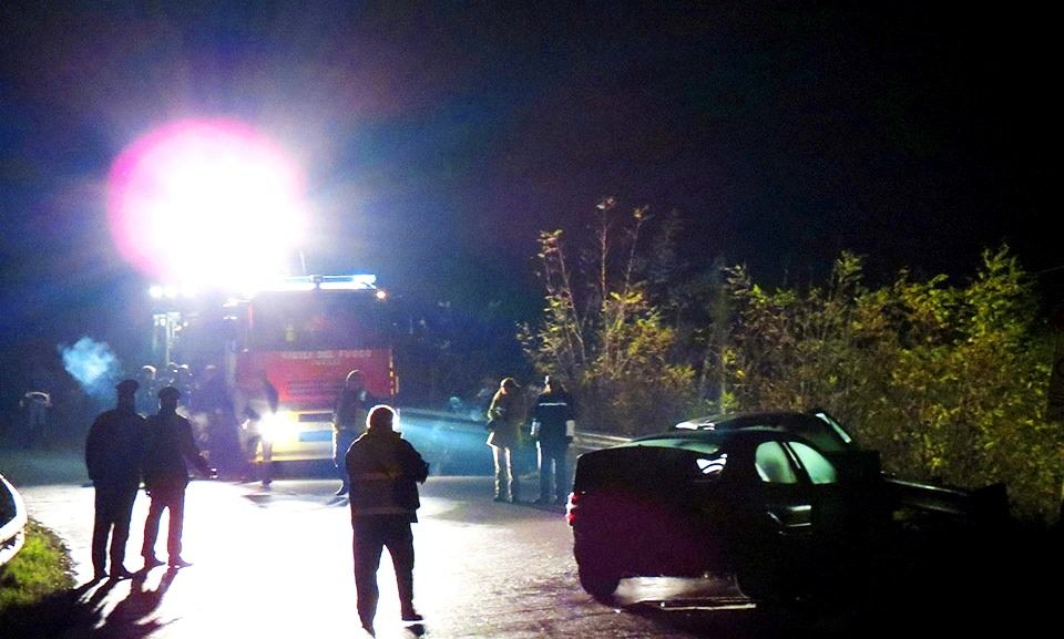 Scontro a Montalto, muore bimba di 10 anni. Trovata da sola in auto