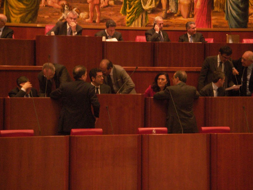 Regione, approvato il bilancio di previsione 2012