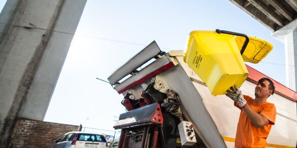 Gestione del ciclo integrale dei rifiuti, la Città Metropolitana cerca il nuovo dirigente