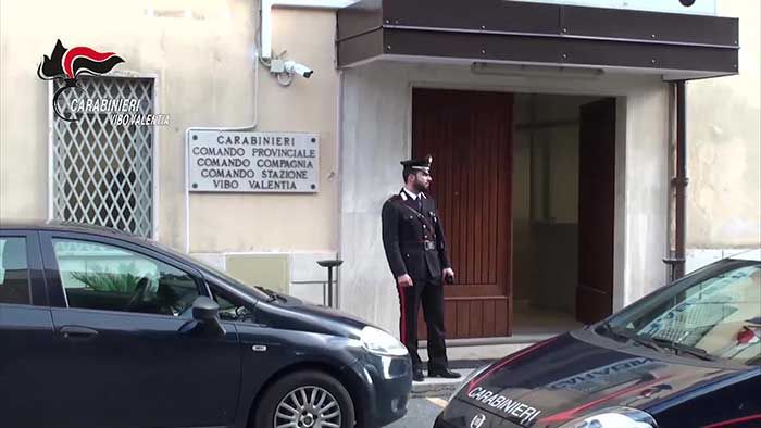 Vibo, trasforma pizzeria in "panificio" per aggirare il Dpcm: una denuncia