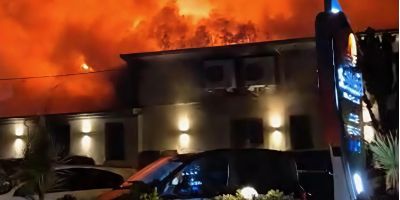 Prima le fiamme poi due esplosioni: l’inferno di fuoco a Palmi e l’evacuazione lampo che ha evitato la tragedia