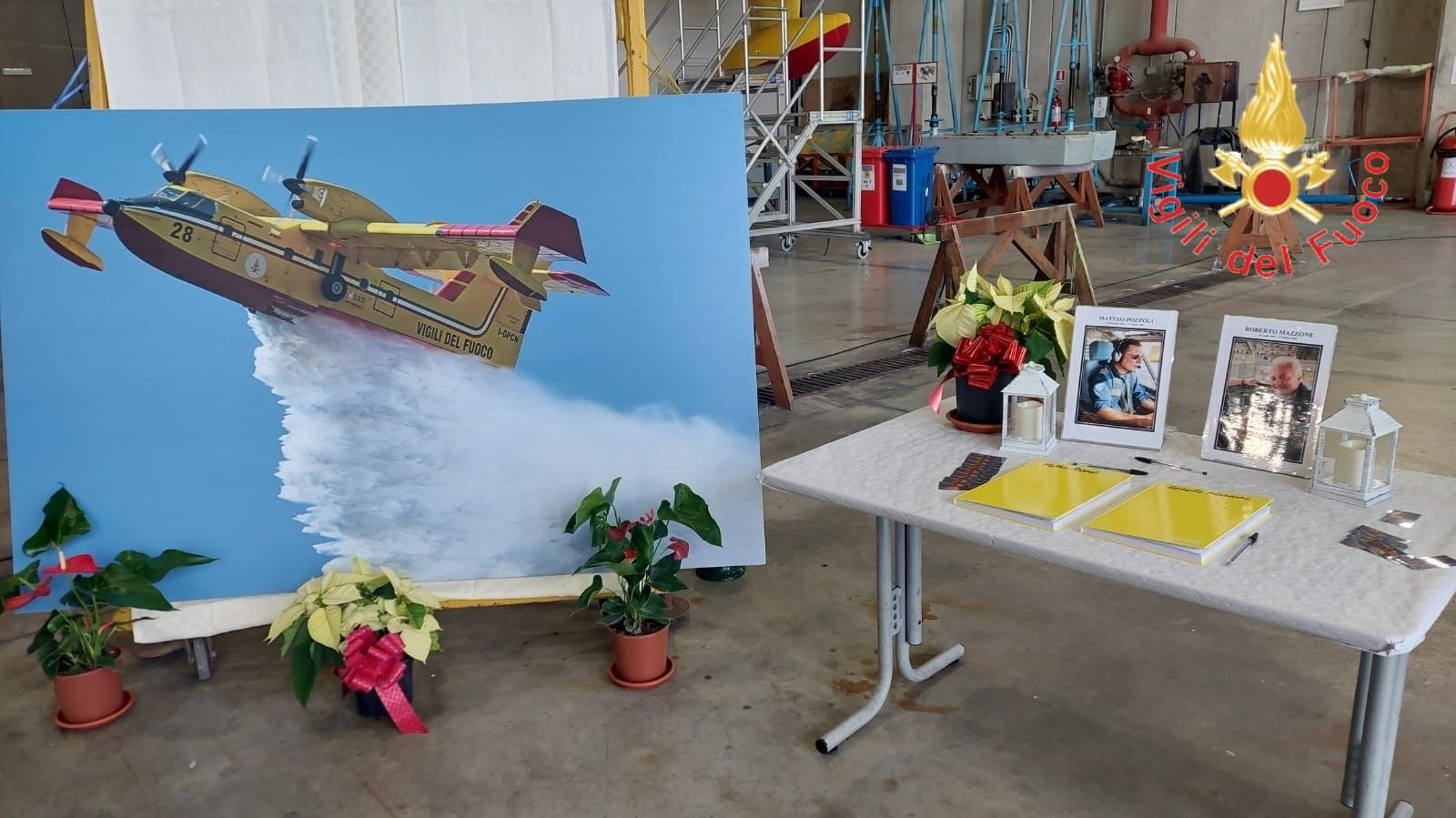 Piloti Canadair precipitato sull’Etna, celebrata la messa a Lamezia – FOTO