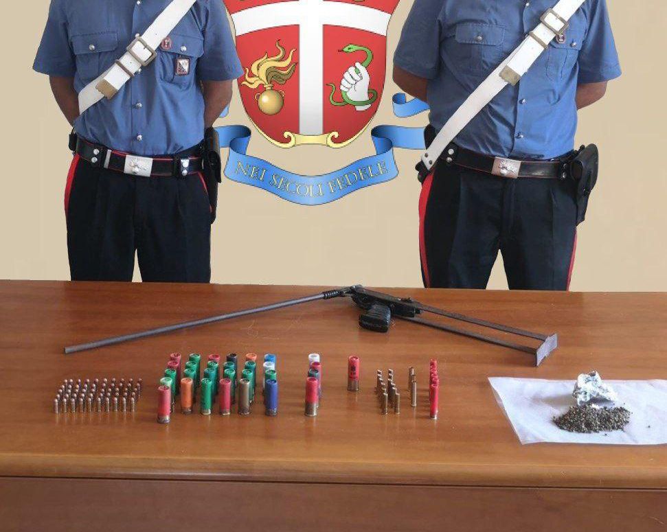 Armi e droga scoperti in un rudere nel Reggino