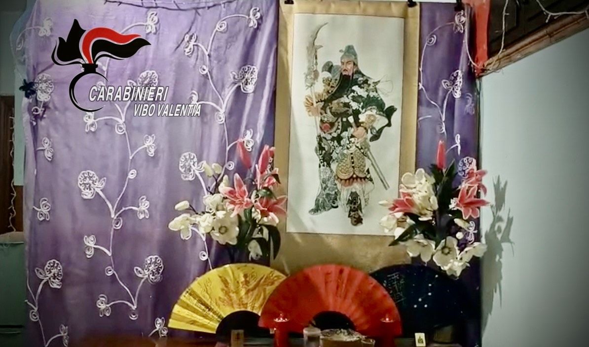 Cessaniti, casa di appuntamenti con cittadine cinesi: due arresti