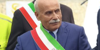 Intimidazione nel Vibonese, proiettili sulla tomba del padre del sindaco di Vazzano