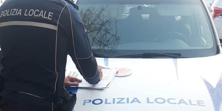 Irregolarità documentali, disposta la chiusura di un bar a Vibo Valentia