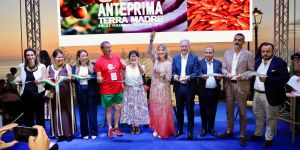 Parte da Tropea il viaggio di Terra Madre 2026 – FOTO